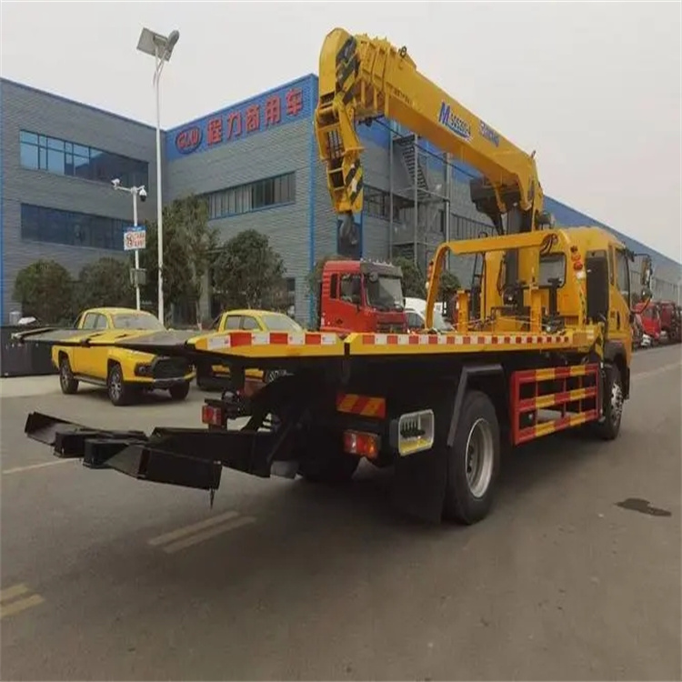 瑞溪镇附近小随车吊出租电话，轻松解决搬运烦恼